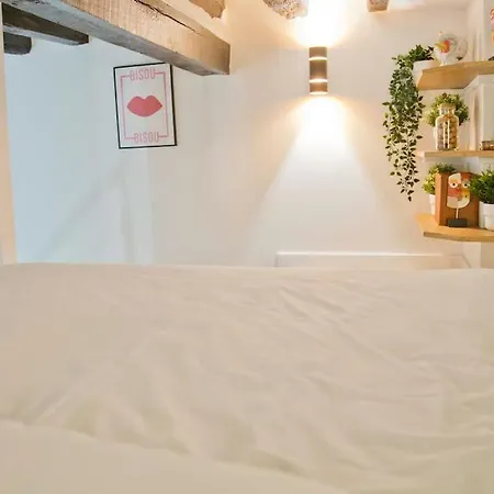 Gabrielle - Authentic Loft Saint-germain Luxembourg Courtyard Appartamento *