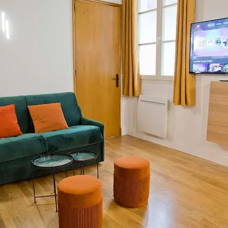 Gabrielle - Authentic Loft Saint-germain Luxembourg Courtyard Paris